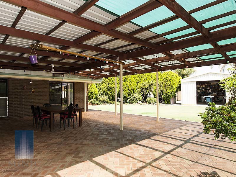 33 Chaparral Crescent, Willetton WA 6155