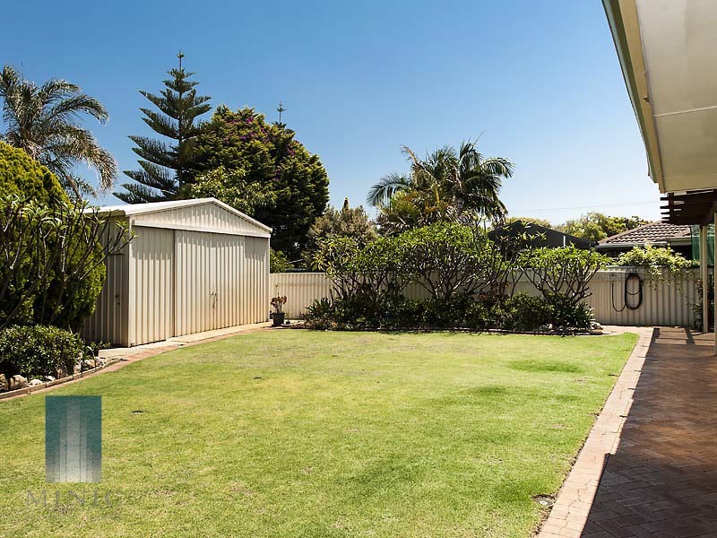 33 Chaparral Crescent, Willetton WA 6155