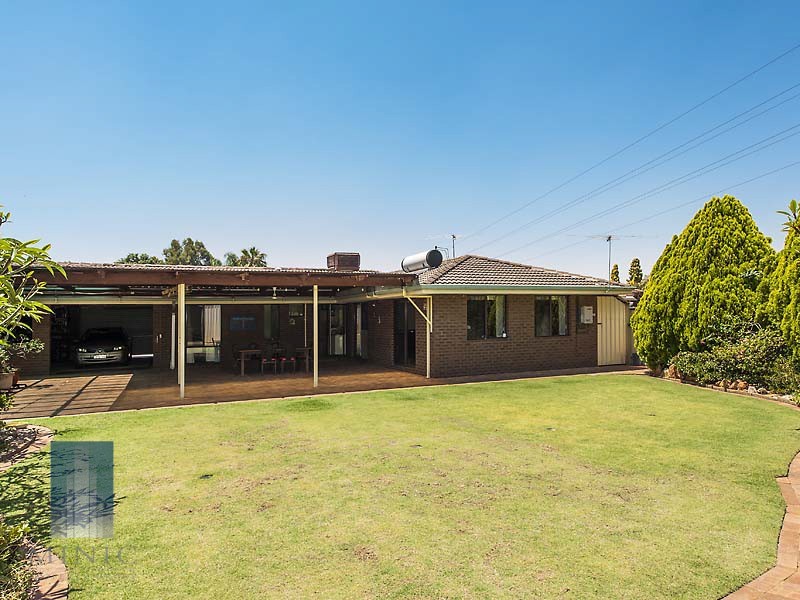 33 Chaparral Crescent, Willetton WA 6155