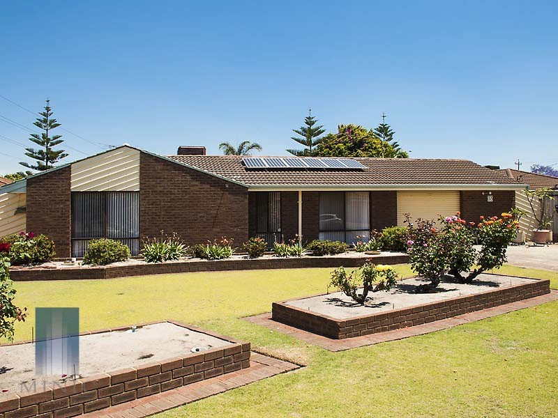 33 Chaparral Crescent, Willetton WA 6155