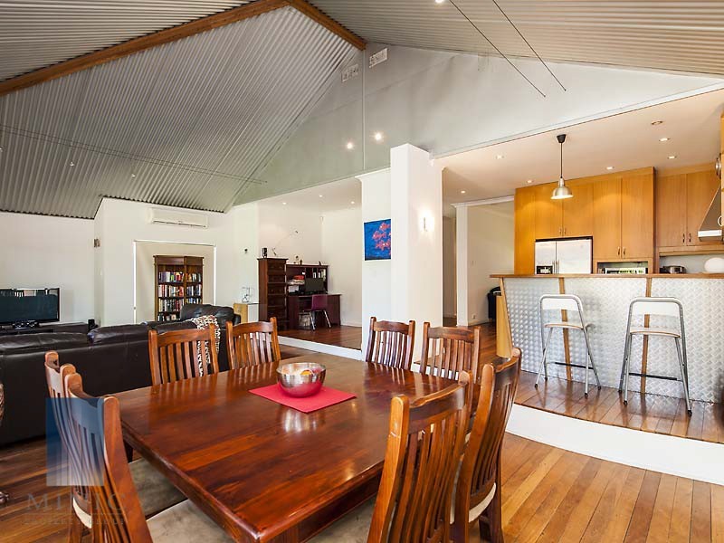 30 and 32 Eureka Road, Wilson WA 6107