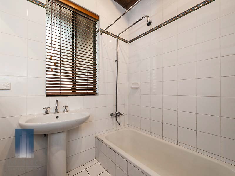 30 and 32 Eureka Road, Wilson WA 6107