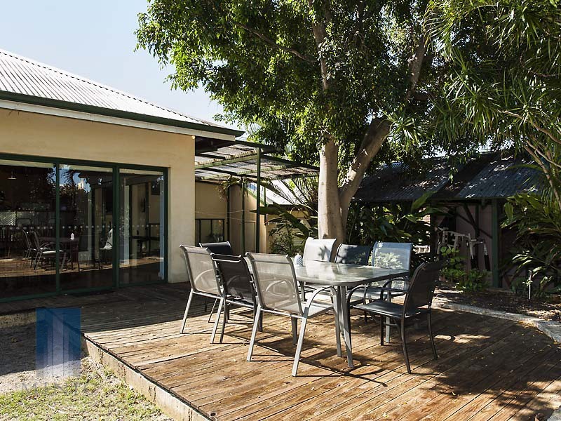 30 and 32 Eureka Road, Wilson WA 6107