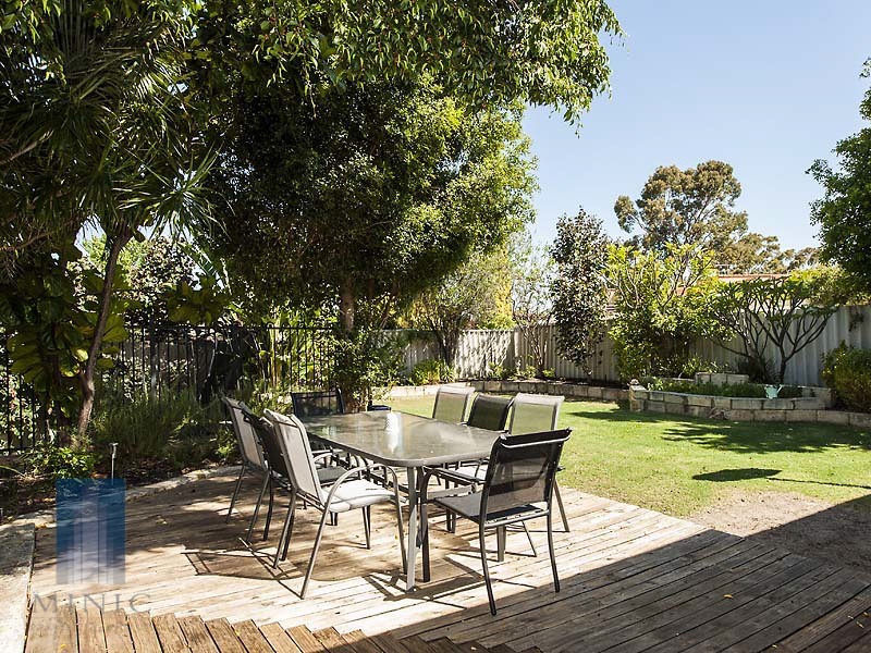 30 and 32 Eureka Road, Wilson WA 6107