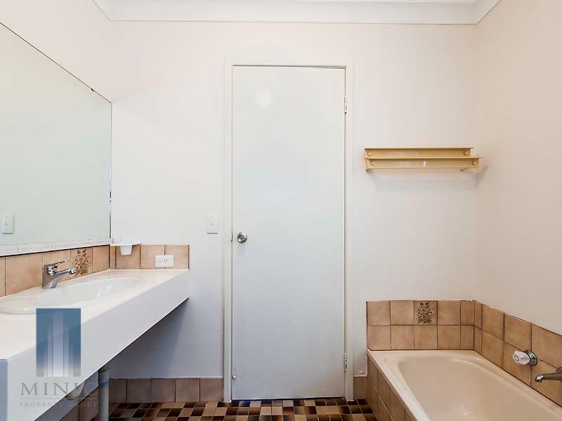 16 Denny Way, Parkwood WA 6147