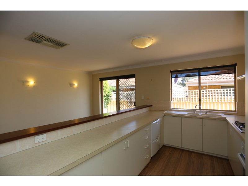 3/22 MARJORIE AVENUE, Shelley WA 6148