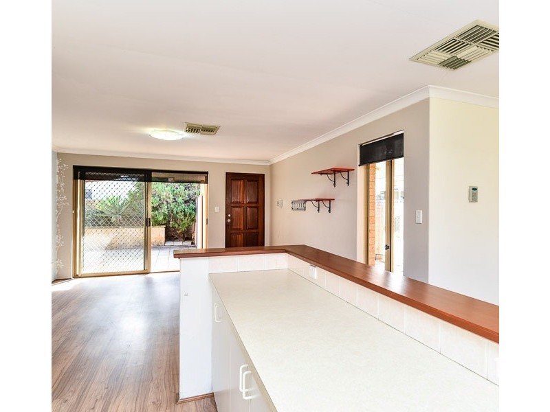 3/22 MARJORIE AVENUE, Shelley WA 6148