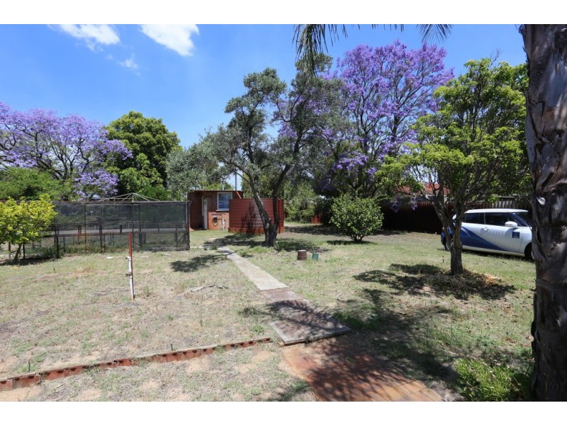37 EILEEN STREET, Gosnells WA 6110