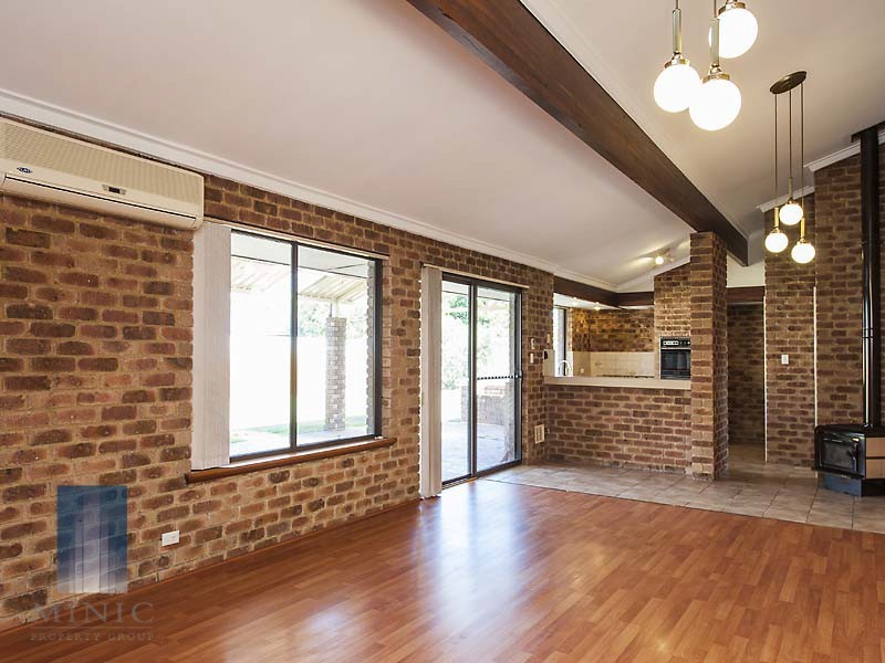 3 Foley Court, Leeming WA 6149