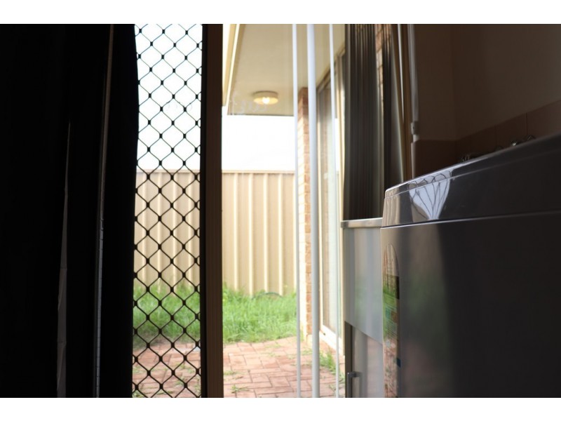 27/20 Alday Street, St James WA 6102