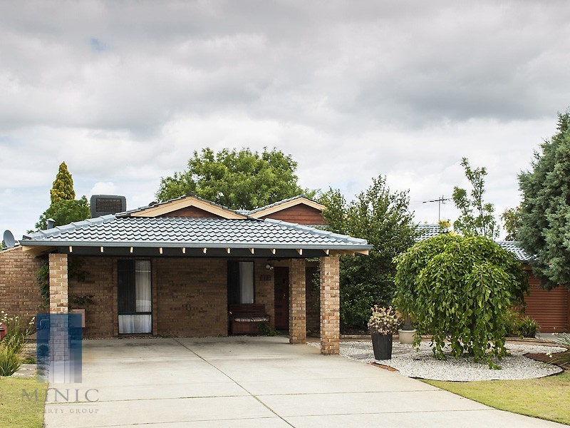 12 Doomben Court, Willetton WA 6155