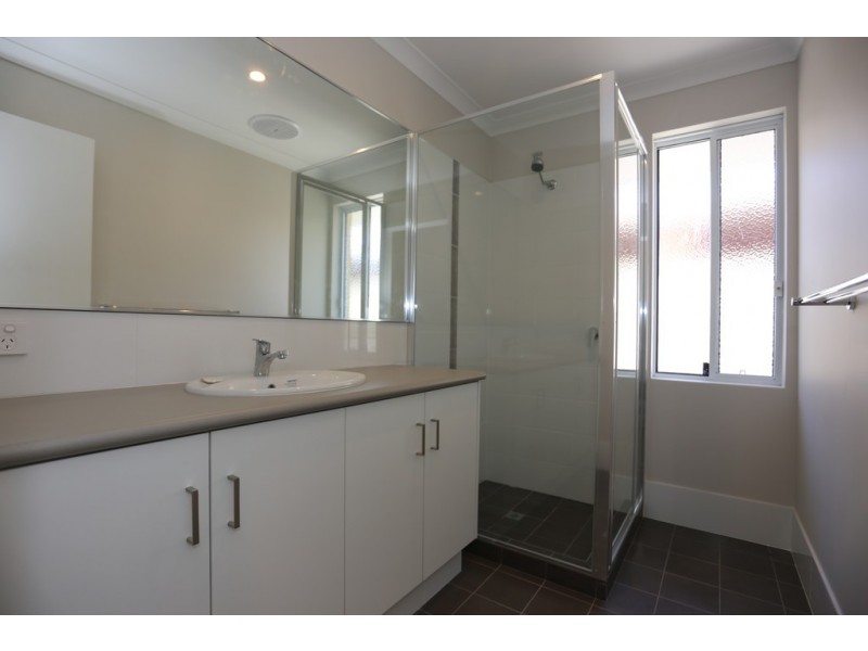 8 PRENDIVILLE WAY, Langford WA 6147