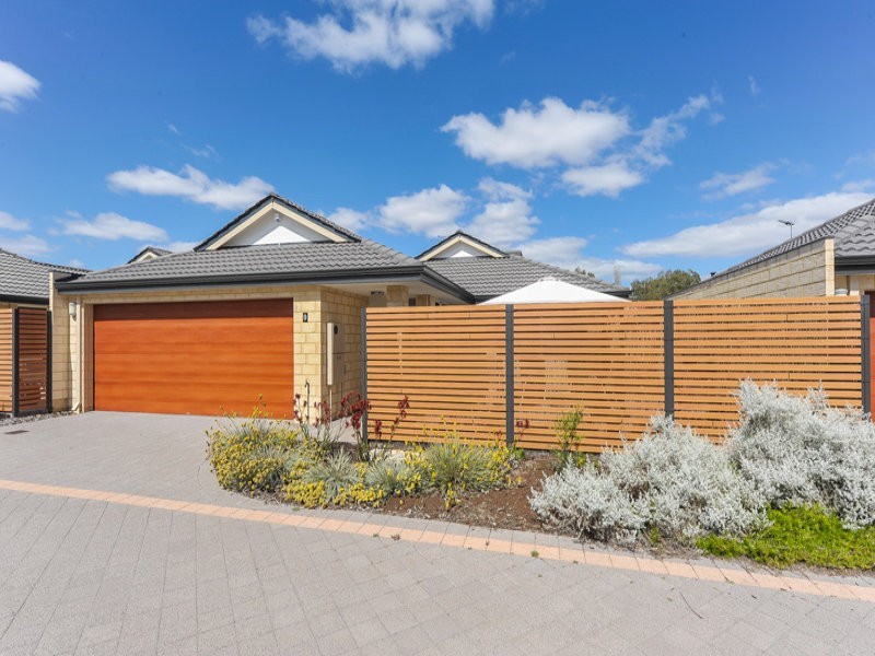 9/13 Bridge Street, Wilson WA 6107
