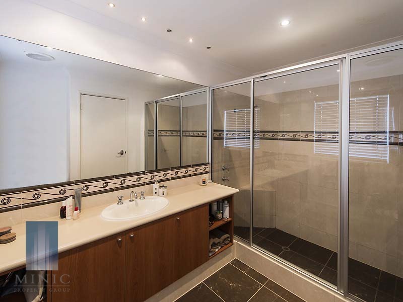 34 Brennan Avenue, Canning Vale WA 6155
