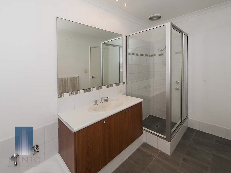 34 Brennan Avenue, Canning Vale WA 6155
