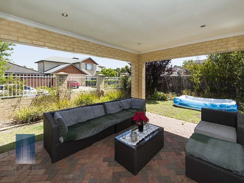 34 Brennan Avenue, Canning Vale WA 6155