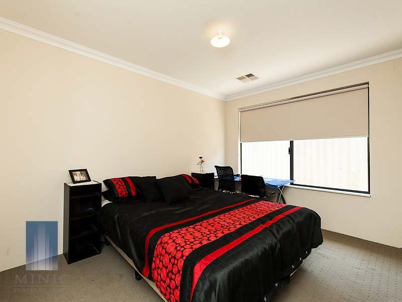 39 Grace Street, Ferndale WA 6148