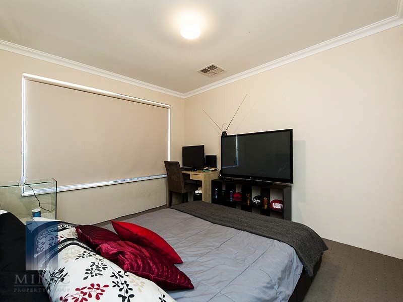 39 Grace Street, Ferndale WA 6148