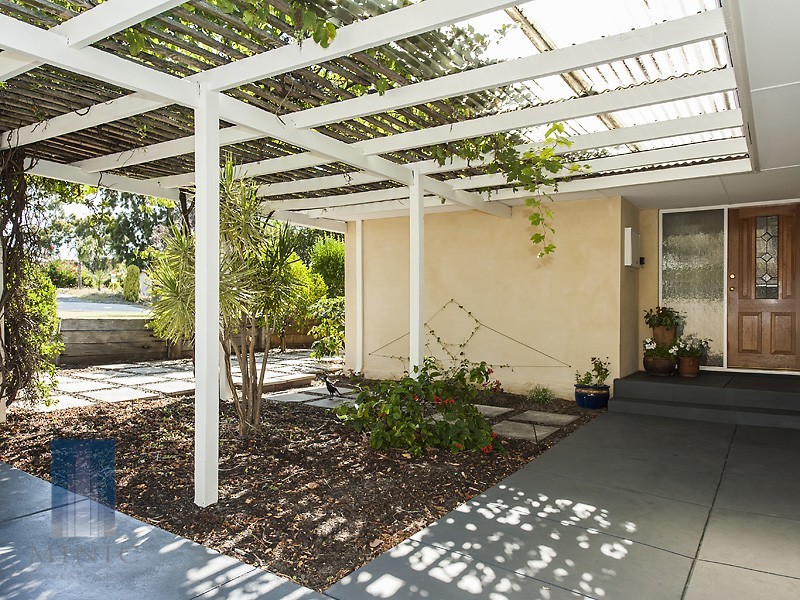 43 Ferndale Crescent, Ferndale WA 6148