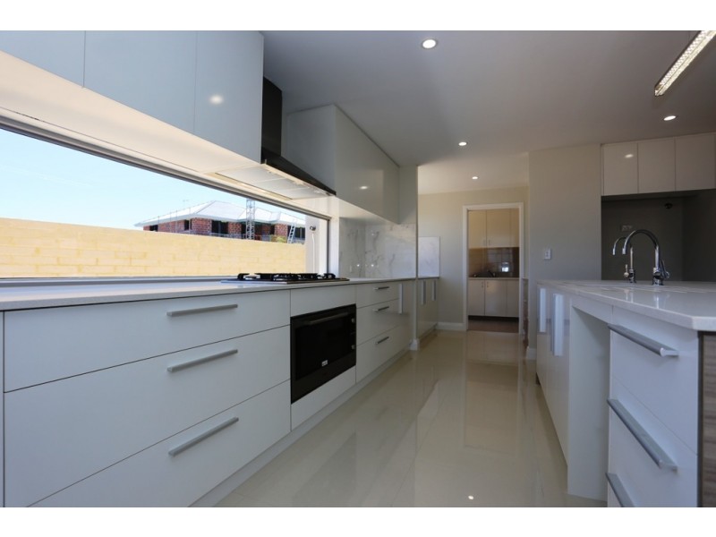 19 Anthus Corner, Waterford WA 6152