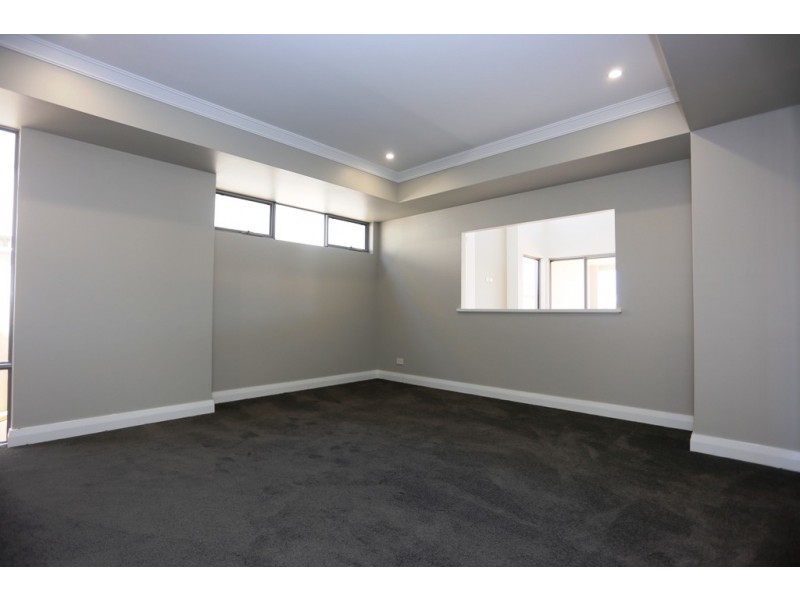 19 Anthus Corner, Waterford WA 6152