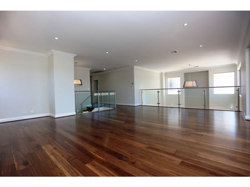 19 Anthus Corner, Waterford WA 6152