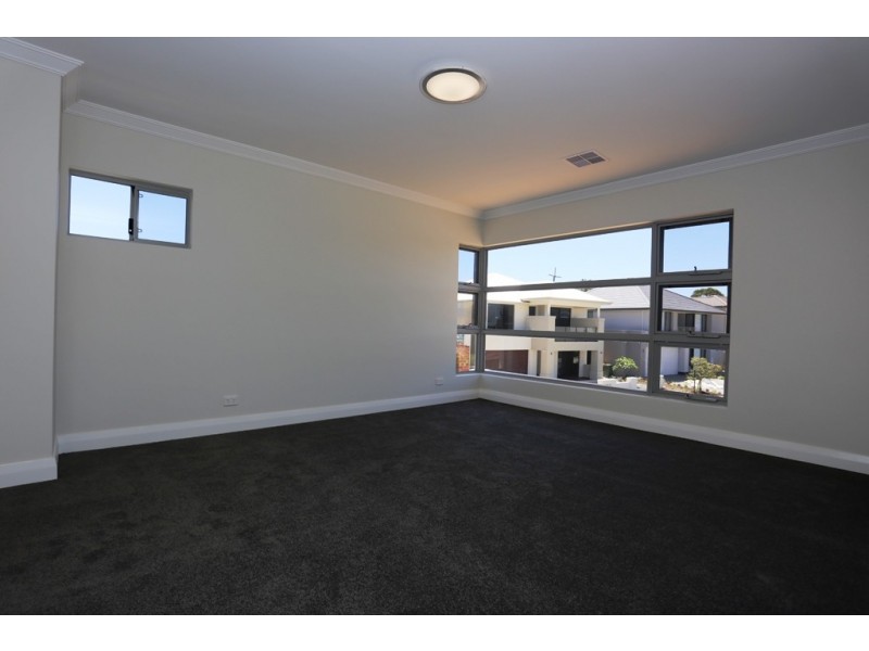 19 Anthus Corner, Waterford WA 6152