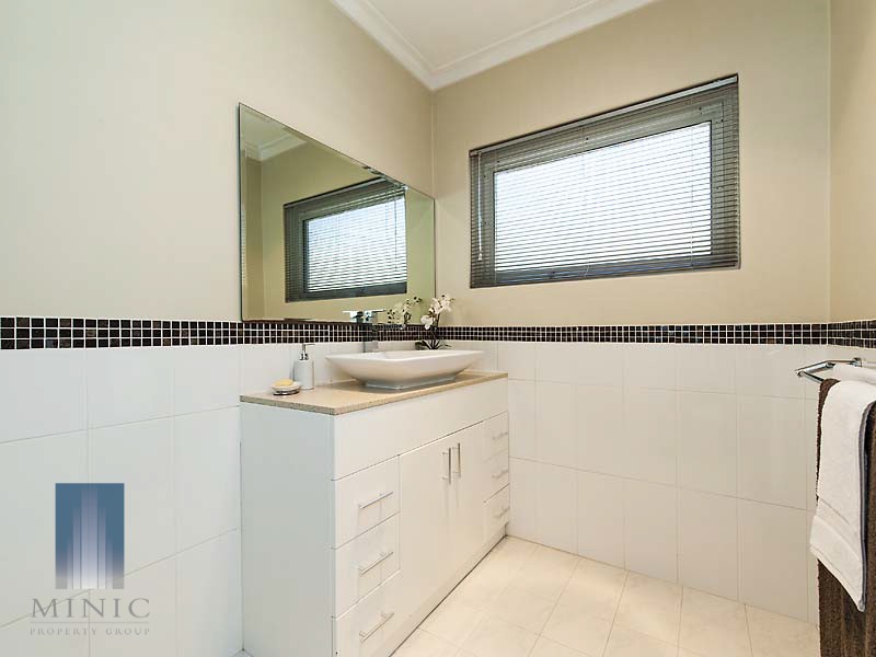 3B Valmae Road, Riverton WA 6148