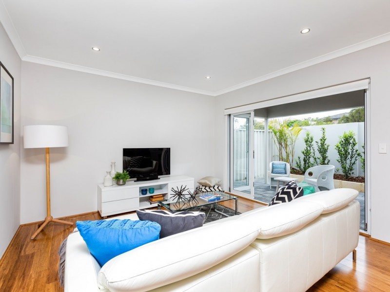 9/70 Gairloch Street, Applecross WA 6153