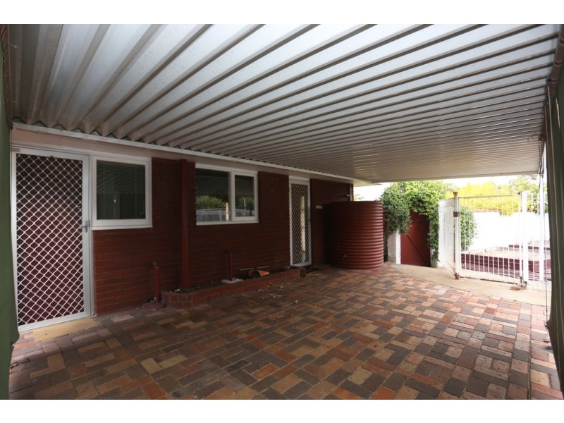 12 CORONA CRESCENT, Cannington WA 6107