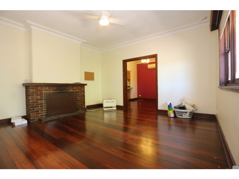 28A Manning Road, Como WA 6152