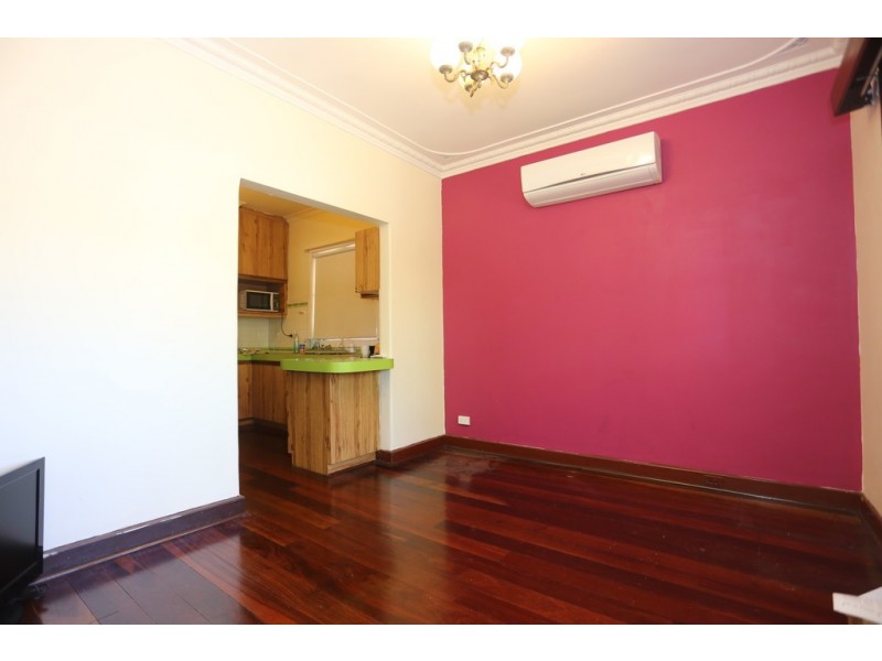 28A Manning Road, Como WA 6152