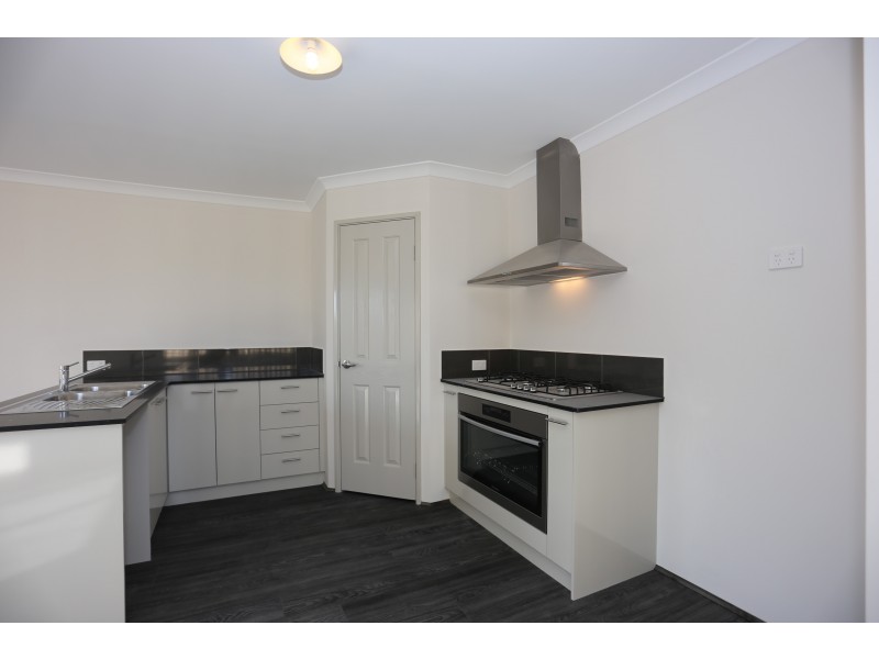 Unit 2/59 Braibrise Road, Wilson WA 6107