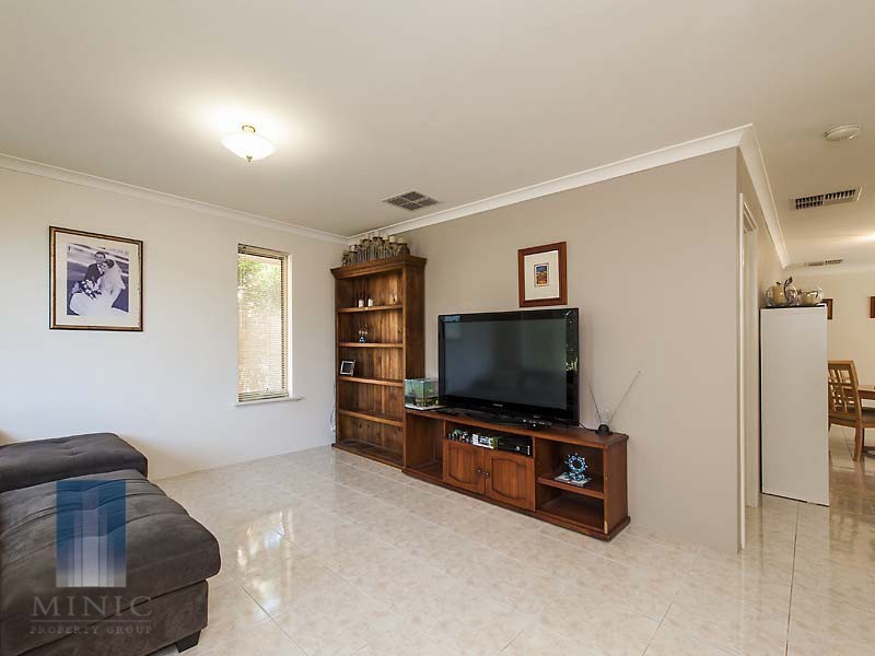 8/40-42 Hopkinson Way, Wilson WA 6107