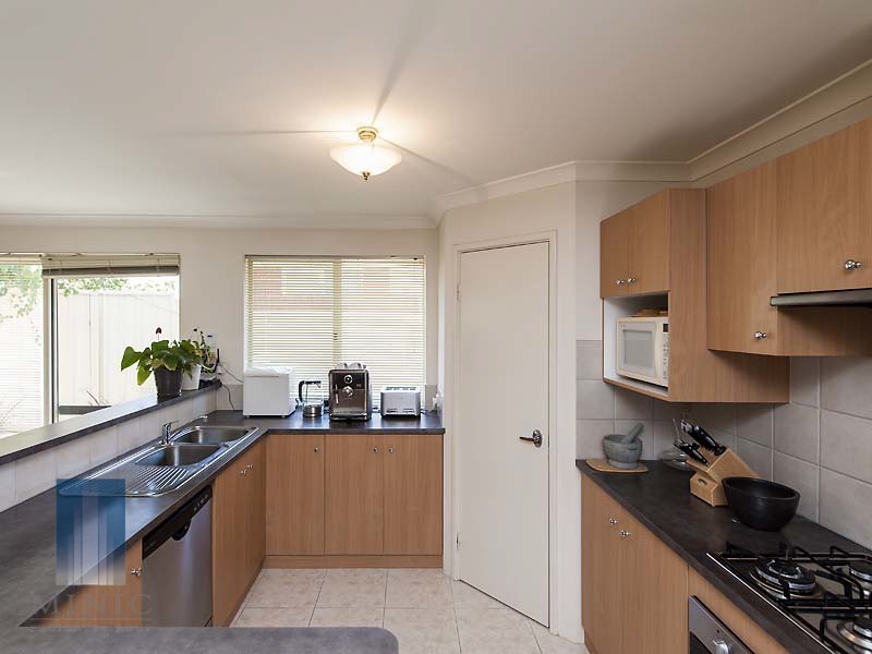 8/40-42 Hopkinson Way, Wilson WA 6107
