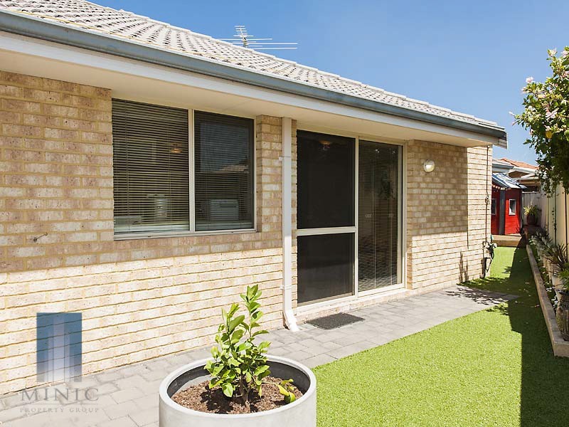 8/40-42 Hopkinson Way, Wilson WA 6107
