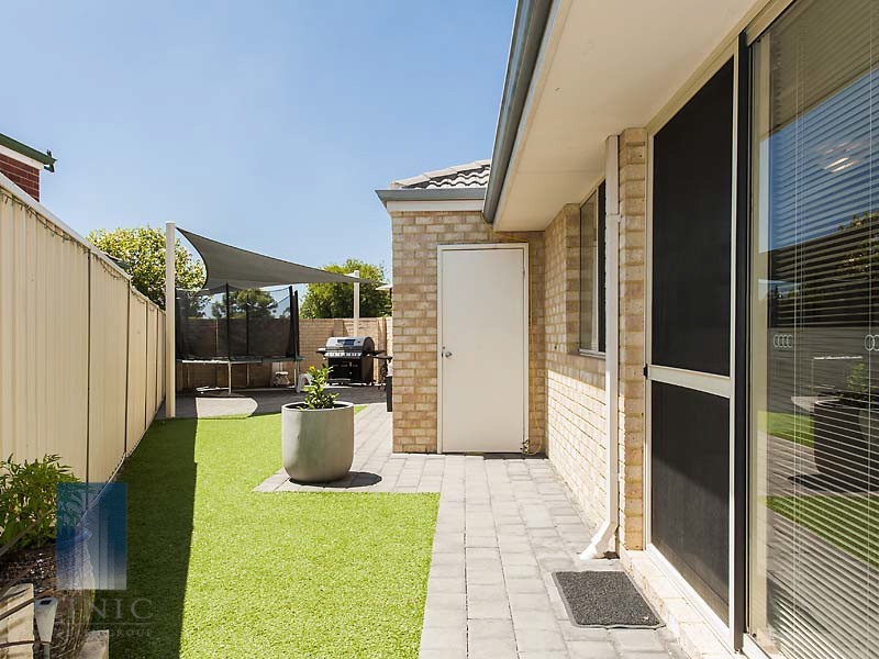 8/40-42 Hopkinson Way, Wilson WA 6107