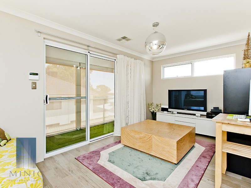 1/199-201 Fern Road, Wilson WA 6107