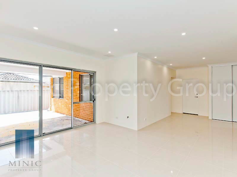 2/260 High Road, Riverton WA 6148