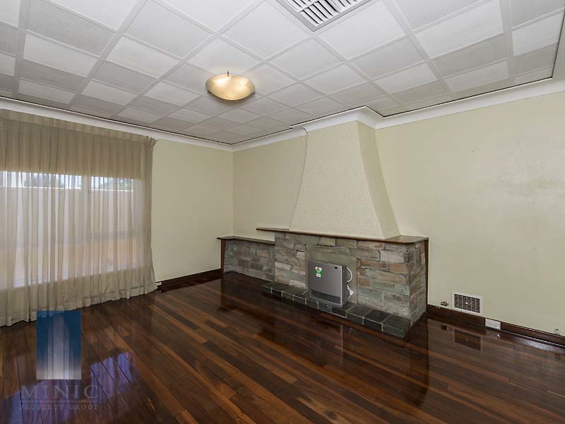 33 Vahland Avenue, Riverton WA 6148