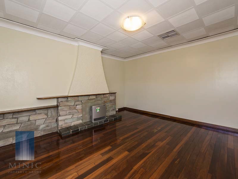 33 Vahland Avenue, Riverton WA 6148