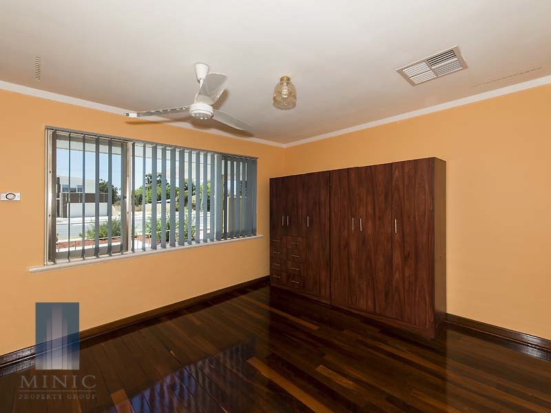 33 Vahland Avenue, Riverton WA 6148