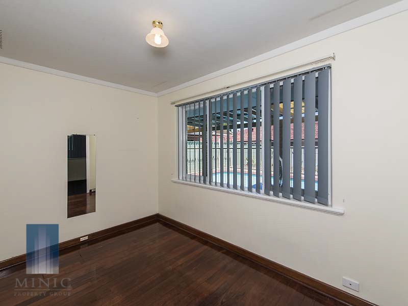 33 Vahland Avenue, Riverton WA 6148