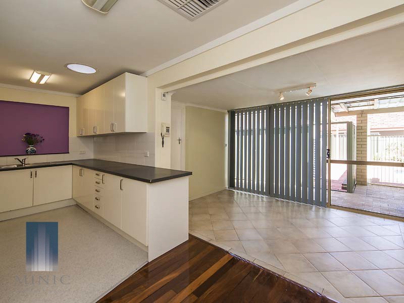 33 Vahland Avenue, Riverton WA 6148