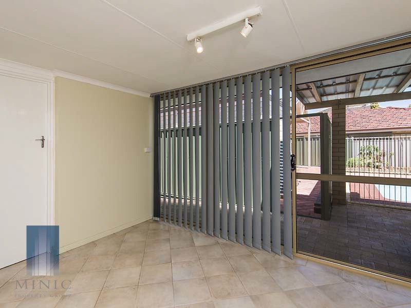 33 Vahland Avenue, Riverton WA 6148