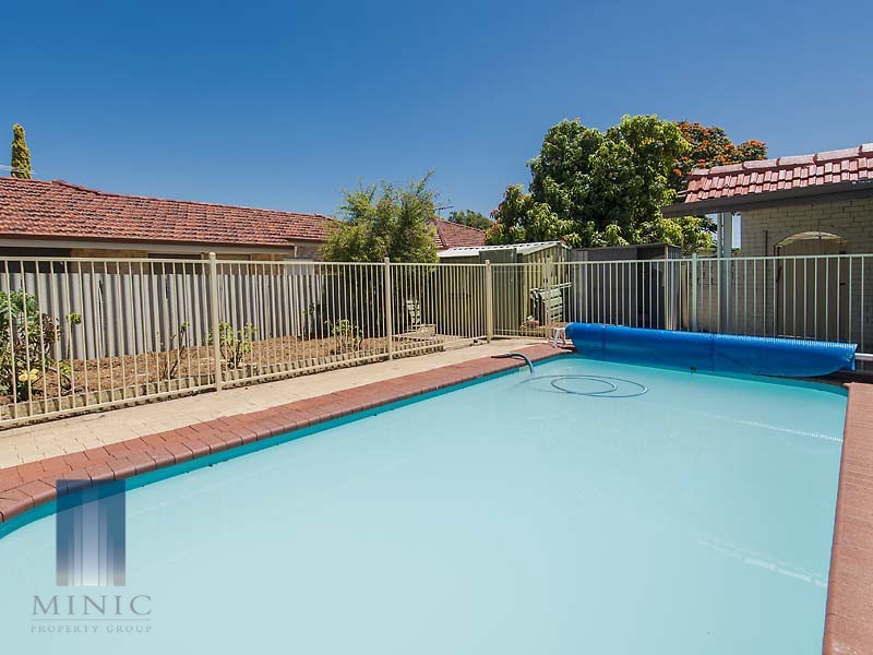 33 Vahland Avenue, Riverton WA 6148