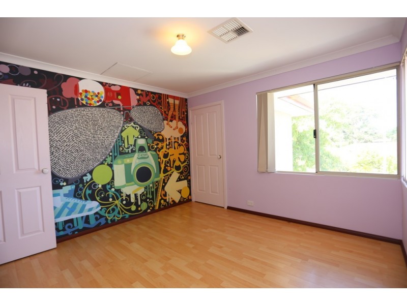 36 Amstey St, Riverton WA 6148