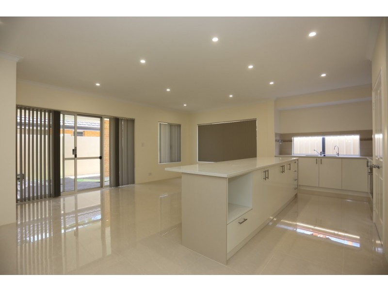 260A High Road, Riverton WA 6148