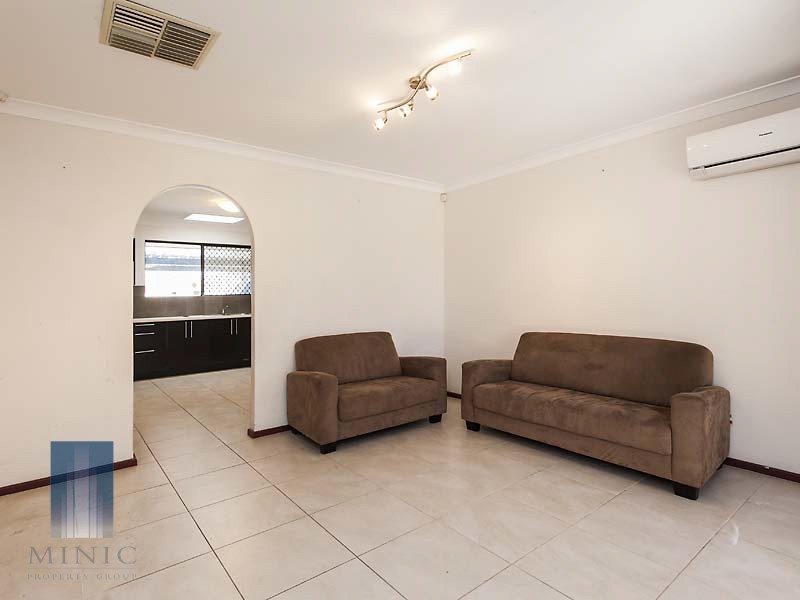 14B Dodds Place, Beechboro WA 6063