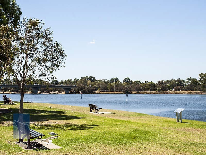 10/5 Dewey Street, Shelley WA 6148